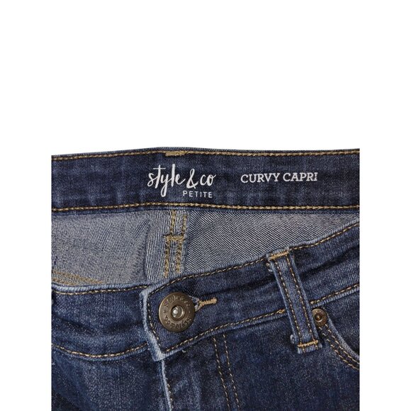 Style & Co Petite Curvy Capri Jeans Womens 2P Dark Wash Denim Spandex comfort‎ - Picture 3 of 6